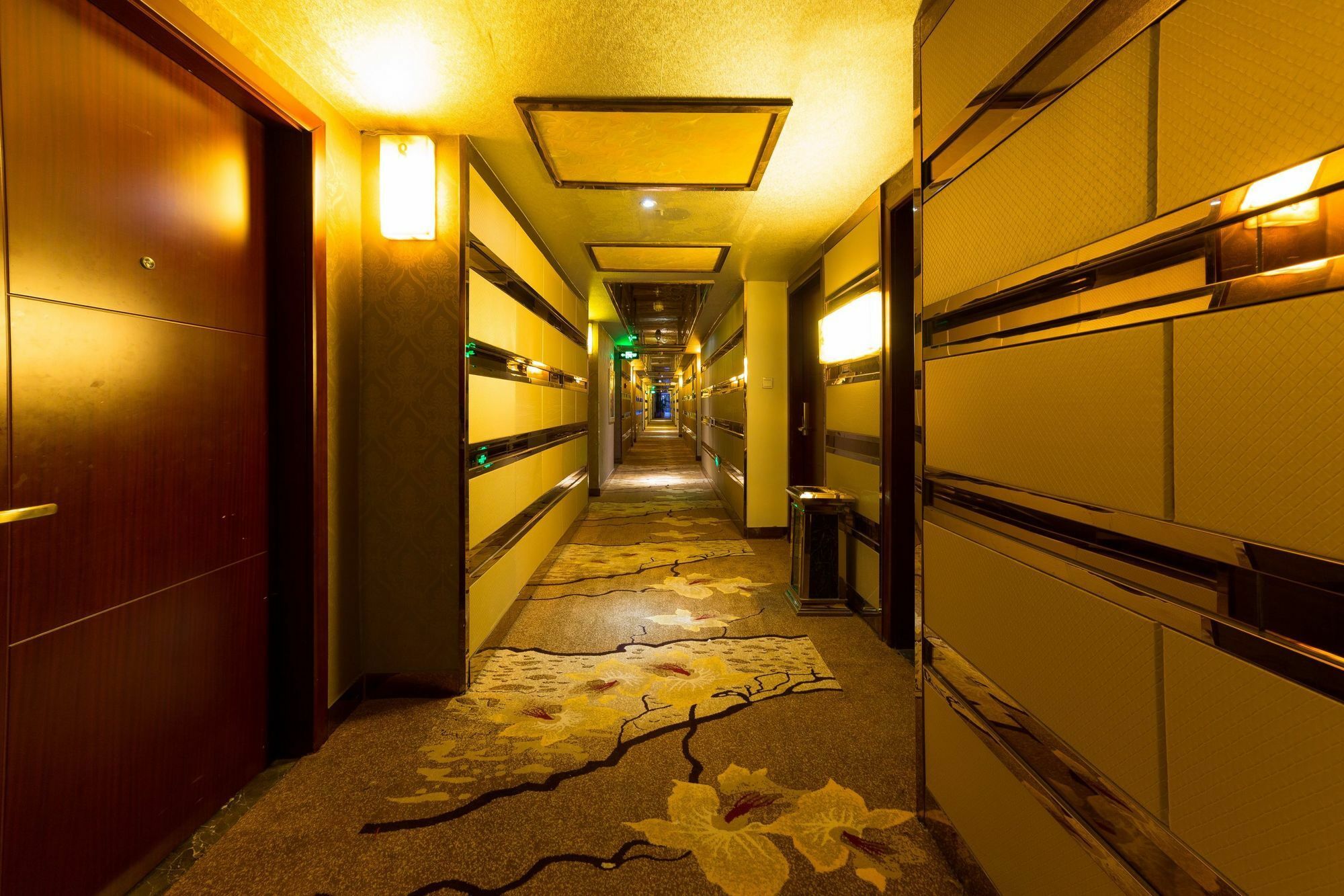 Rongle Business Hotel Yiwu  Eksteriør bilde